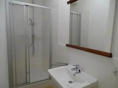 Ein Badezimmer in der Unterkunft Centre Apartments