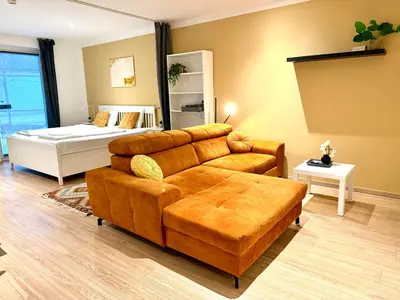 Ein Sitzbereich in der Unterkunft VibeStudio 301 - Central Vienna 1090 - 50m2 - Self Check-In - AC