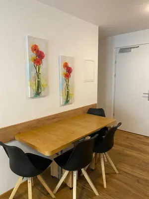 Grundriss der Unterkunft Modern apartment with balcony near city center