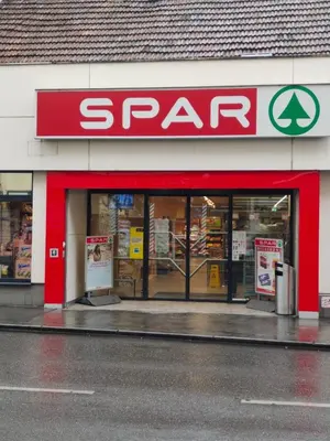 Ein Supermarkt oder andere Läden in der Ferienwohnung oder in der Nähe