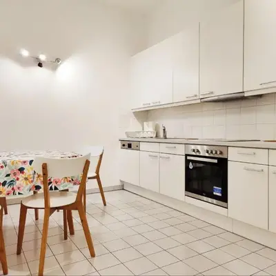 Central Mariahilfer Apartment 4 min to the city shopping center and Schönbrunn Palace