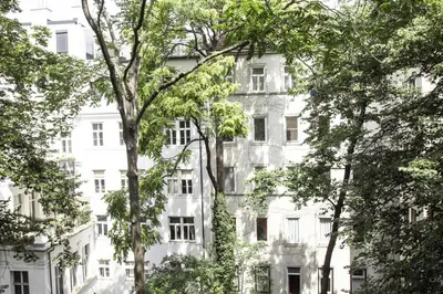 Das Gebäude in dem sich die Ferienwohnung befindet