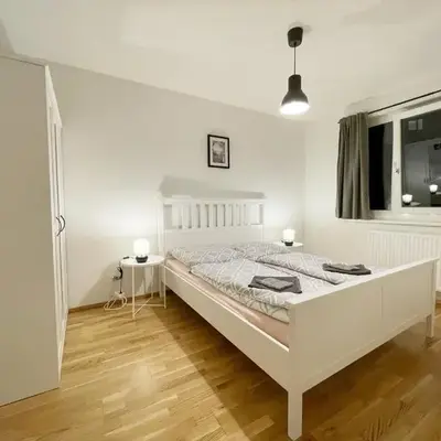 MUZETA11 - Modern Town Apartment with Balcony