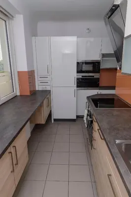 Küche/Küchenzeile in der Unterkunft Beautiful 2-bedroom apartment near Schönbrunn