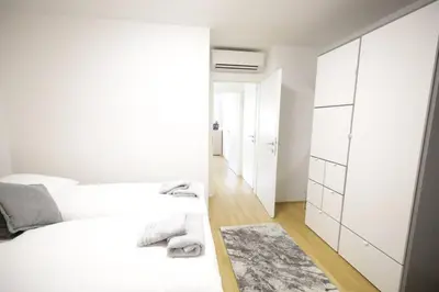 Grundriss der Unterkunft Moderne Unterkunft l BG15