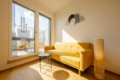 Ein Sitzbereich in der Unterkunft OrestaLiving - Penthouse with private terrace