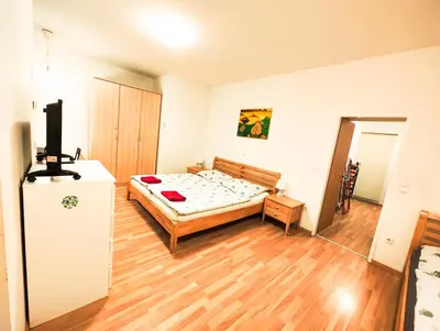 Ein Bett oder Betten in einem Zimmer der Unterkunft Youth Hostel Service Vienna