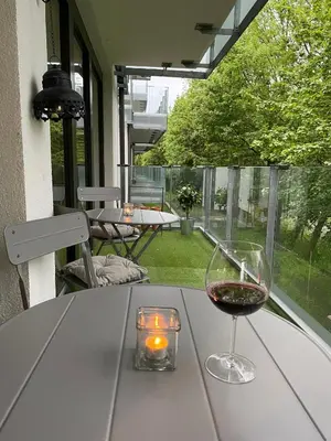 Ein Garten an der Unterkunft Nest Natur Hostel