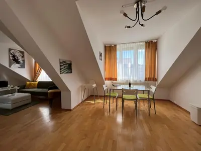 Ein Bett oder Betten in einem Zimmer der Unterkunft Cosy apartment in central location