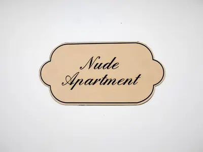 Ein Zertifikat, Auszeichnung, Logo oder anderes Dokument, das in der Unterkunft Vladys Vienna Apartments ausgestellt ist