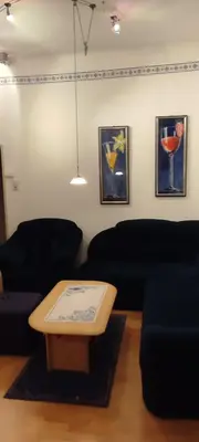 Ein Sitzbereich in der Unterkunft 2-room Appartment near Westbahnhof (U 3)