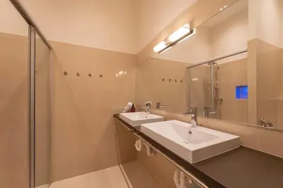 Ein Badezimmer in der Unterkunft josef's home I Apartment Klährgasse I 03
