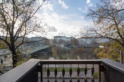 Ein Balkon oder eine Terrasse in der Unterkunft An der Donau, 10 Minuten ins Zentrum, Klimaanlage
