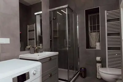Ein Badezimmer in der Unterkunft Modern stylish comfortable 2 bedroom apartment
