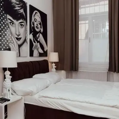 Modern stylish comfortable 2 bedroom apartment