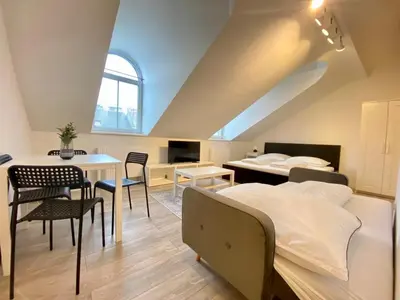Ein Bett oder Betten in einem Zimmer der Unterkunft Central Apartment in Vienna near metro (800m) - T21