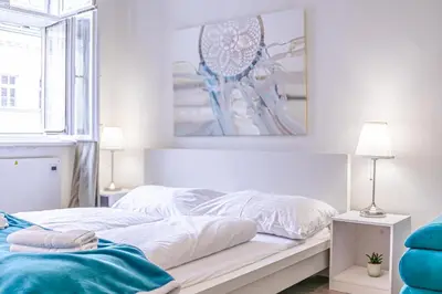 Ein Bett oder Betten in einem Zimmer der Unterkunft Cozy Studio Apt Near Vienna Wiener Stadthalle