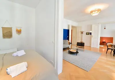 Ein Bett oder Betten in einem Zimmer der Unterkunft Beautiful Flat Next to Karlskirche