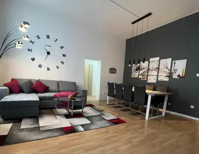 Ein Sitzbereich in der Unterkunft Spacious & Deluxe big apartment near Prater