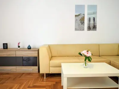 Ein Sitzbereich in der Unterkunft City Villa Schönbrunn Apartments - Contactless 24h Check-In