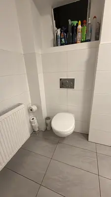 Ein Badezimmer in der Unterkunft Cozy Studio Apt - Near Prater Ferris Wheel