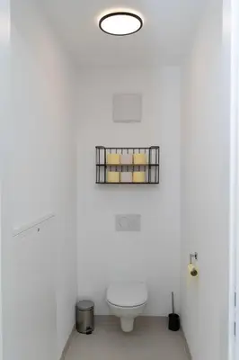 Ein Badezimmer in der Unterkunft Luxurious apartment with big balcony near city center