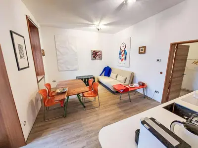 Ein Sitzbereich in der Unterkunft Apartment Happy Pasetti by Interhome