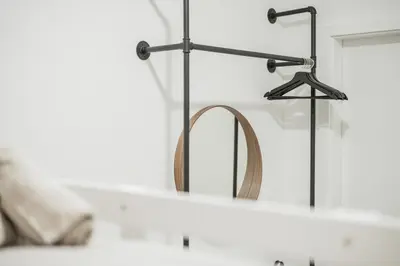 Ein Badezimmer in der Unterkunft Central City Rooms by Home2