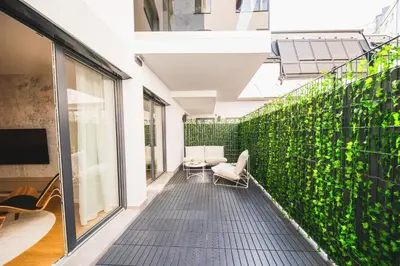 Ein Balkon oder eine Terrasse in der Unterkunft URBAN UNIT - nearby city center