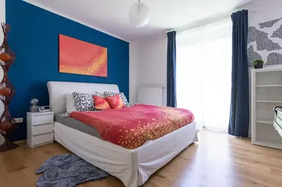Ein Bett oder Betten in einem Zimmer der Unterkunft NEW ShalalaLiving Vienna - My Cosy Home near Schönbrunn - VthG