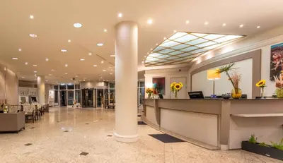 Lobby/Rezeption in der Unterkunft PLAZA Premium Wien