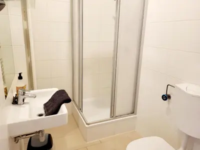 Ein Badezimmer in der Unterkunft Floridsdorfer Apartment - Free Highspeed-Internet