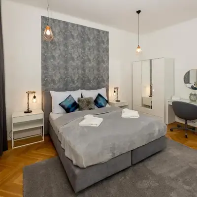 Sunny 1BR with Terrace near Schönbrunn