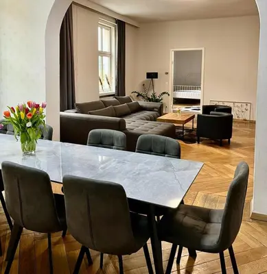 Ein Sitzbereich in der Unterkunft Beautiful city centre apartment