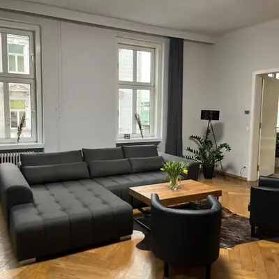 Beautiful city centre apartment