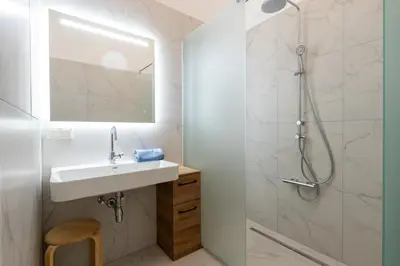 Ein Badezimmer in der Unterkunft Pension Pannonia