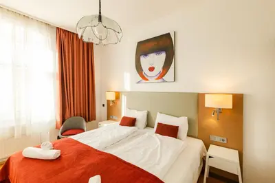 Ein Bett oder Betten in einem Zimmer der Unterkunft Hallo Vienna suite Apartment Nr 8