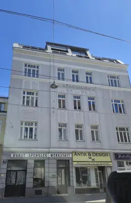 Das Gebäude in dem sich die Ferienwohnung befindet