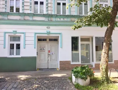 Eine Fassade oder ein Eingang zu Danube Art Apartments