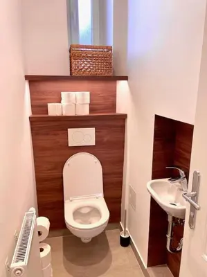 Ein Badezimmer in der Unterkunft Brand New Spacious & Stylish Aptmt in City-Centre