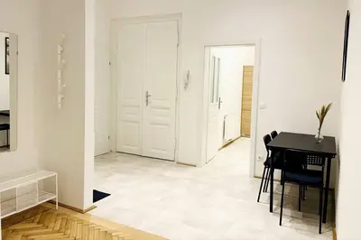 Grundriss der Unterkunft City-Center-Apartment Hip Area, Big & New