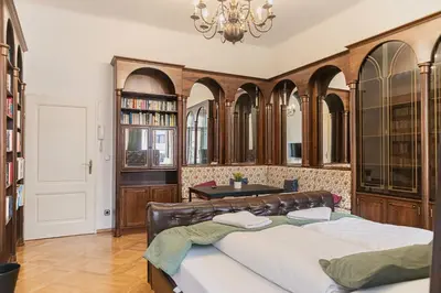 Grundriss der Unterkunft Spacious 4-Bedroom Shared Flat in the Heart of Vienna