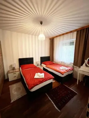 Ein Bett oder Betten in einem Zimmer der Unterkunft 100qm comfort, family-friendly and top located