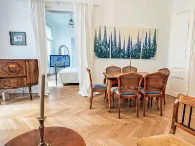 Ein Bett oder Betten in einem Zimmer der Unterkunft Apartment Sobieskiplatz by Interhome