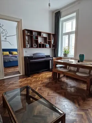 Ein Bett oder Betten in einem Zimmer der Unterkunft 4 seasons apartment
