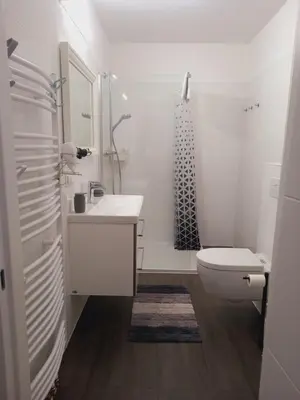 Ein Badezimmer in der Unterkunft Lauro Apartment