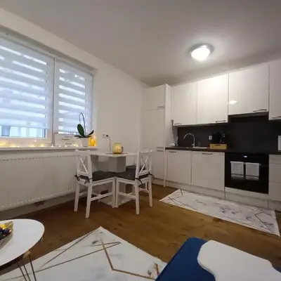 Lauro Apartment