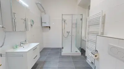 Ein Badezimmer in der Unterkunft ALON HOMES Vienna - Premium City Center Apartments