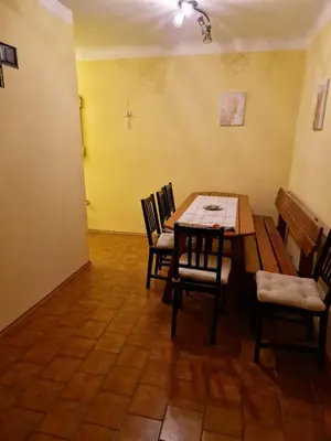 Ein Sitzbereich in der Unterkunft DrKarlRennerGarten