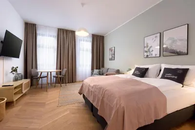 Ein Bett oder Betten in einem Zimmer der Unterkunft Limehome Vienna Karajangasse